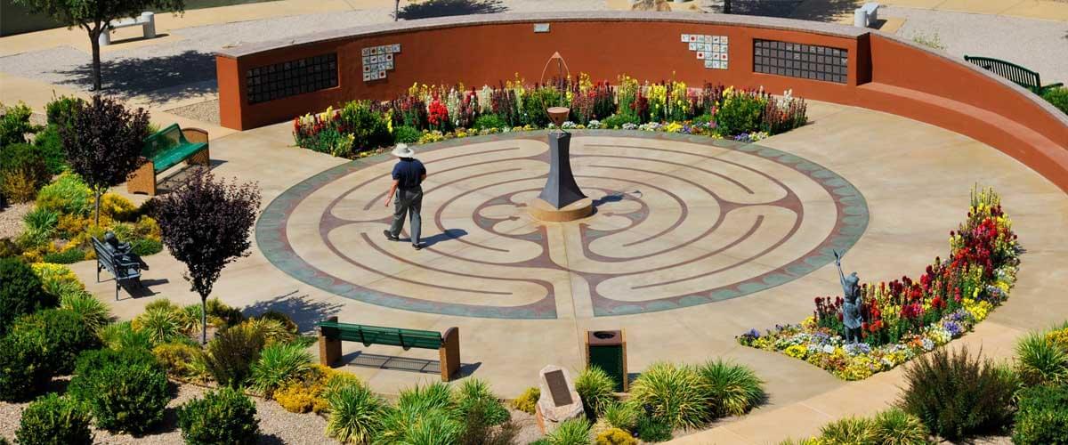 La Posada at Park Center | Senior Living Community Assisted Living, Nursing Home, Independent